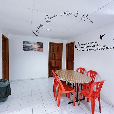 Sea & Wave #1 Coral Bay Apartment Pekan Pangkor Kültér fotó