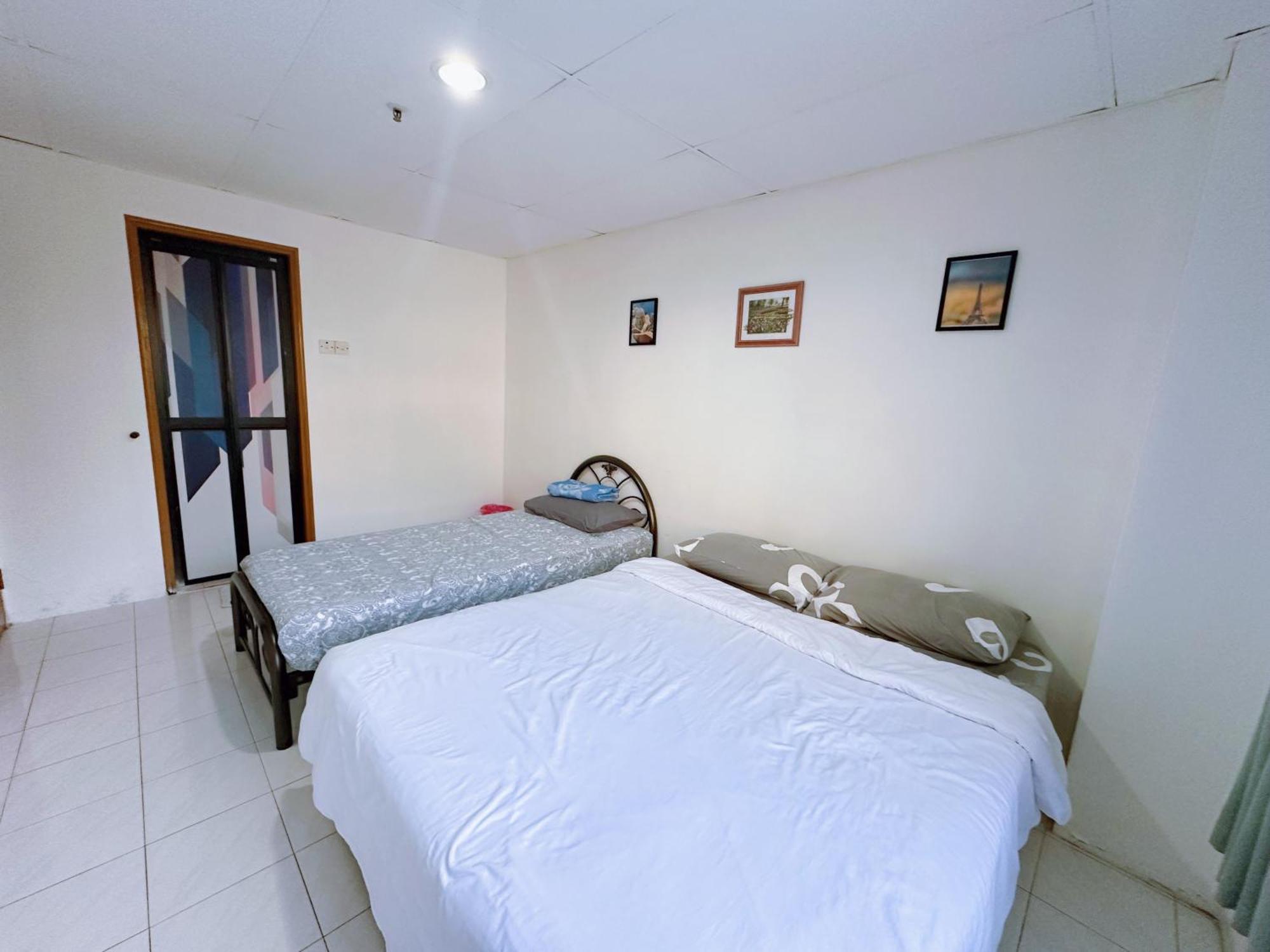 Sea & Wave #1 Coral Bay Apartment Pekan Pangkor Kültér fotó